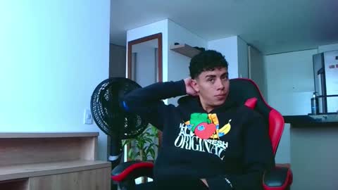 Snapshot of david_savage_ chatting on September 25, 5:23 pm david online show from September 25, 5:23 pm