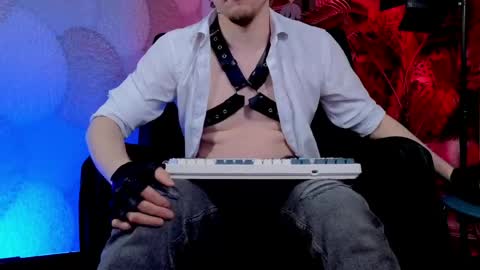 Vincente online show from April 3, 8:27 pm