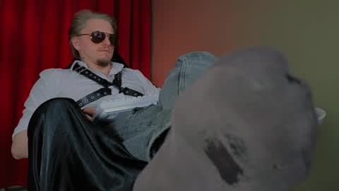 Vincente online show from April 11, 9:29 pm