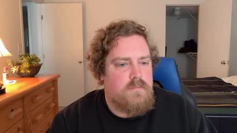 davidmdrake online show from April 4, 7:22 pm
