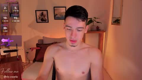 David Osorio online show from July 6, 7:59 pm
