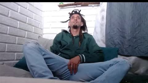 DAVILS online show from March 8, 9:35 am