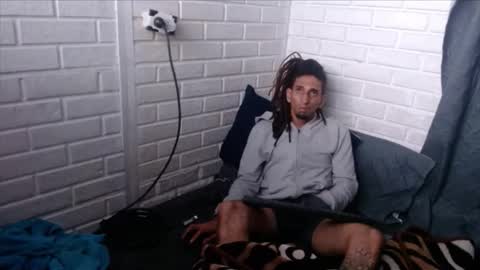 DAVILS online show from January 14, 7:35 am