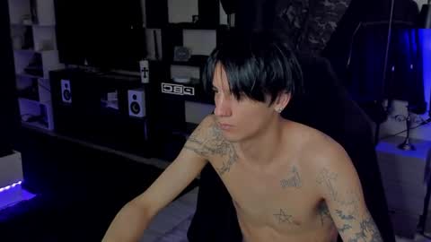 davis online show from July 4, 12:19 pm