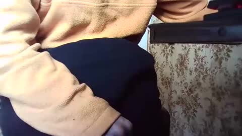 davitaa3434 online show from April 24, 7:55 am