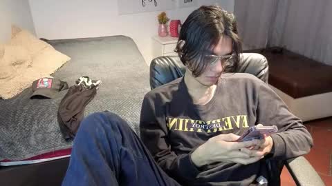 davoxer online show from November 26, 3:53 am