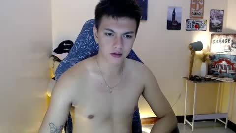 JC LOVER BOY online show from March 4, 3:33 am