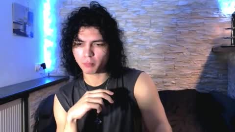 dean_raven online show from March 8, 3:21 am