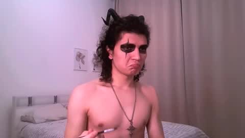 dean_raven online show from December 19, 3:25 am