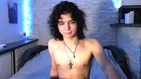 dean_raven online show from March 17, 5:54 am