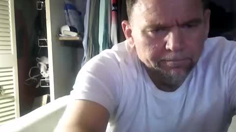 debbrock13 online show from December 20, 3:08 pm