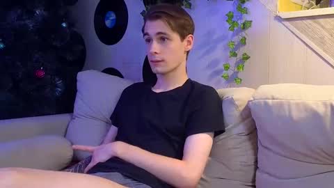 Samuel online show from December 21, 4:20 am