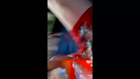 deeluey online show from May 4, 1:13 pm