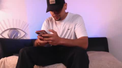 Snapshot of deivy_gram chatting on October 1, 5:00 am  DEIVY  online show from October 1, 5:00 am