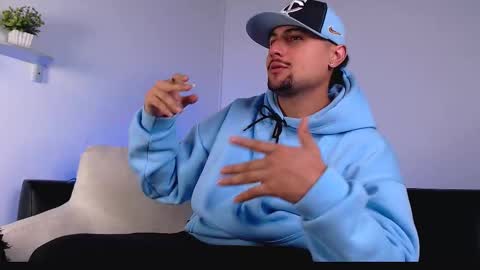  DEIVY  online show from March 28, 2:34 am