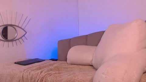 Snapshot of deivy_gram chatting on September 24, 4:45 am  DEIVY  online show from September 24, 4:45 am