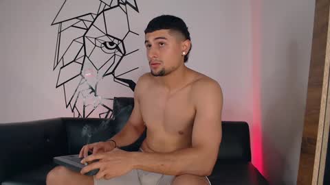 Snapshot of deivy_gram chatting on February 6, 5:14 am  DEIVY  online show from February 6, 5:14 am