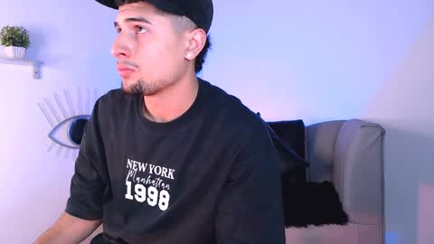 Snapshot of deivy_gram chatting on January 18, 4:19 am  DEIVY  online show from January 18, 4:19 am