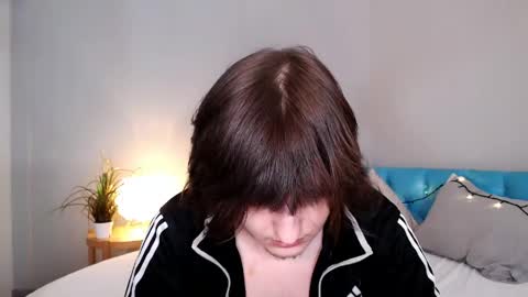 Alex online show from April 18, 10:42 pm