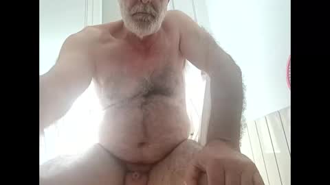 delsolramon02 online show from April 15, 11:43 am