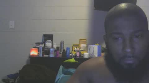 Snapshot of delta7012 chatting on January 4, 12:16 am delta7012 online show from January 4, 12:16 am