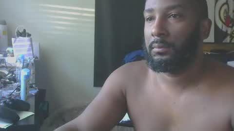 Snapshot of delta7012 chatting on October 24, 1:46 pm delta7012 online show from October 24, 1:46 pm