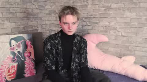 demianenglen online show from September 9, 11:25 pm