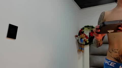 demionix_js online show from December 17, 5:36 am