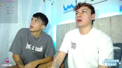 Snapshot of demonael chatting on January 6, 3:31 am Juan  Gabriel Independent Models 3 online show from January 6, 3:31 am