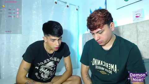 Snapshot of demonael chatting on December 3, 3:07 am Juan  Gabriel Independent Models 3 online show from December 3, 3:07 am