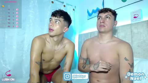 Snapshot of demonael chatting on February 12, 11:07 am Juan  Gabriel Independent Models 3 online show from February 12, 11:07 am