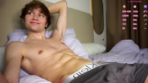 Snapshot of demoninangel chatting on December 3, 12:55 am Dave19  online show from December 3, 12:55 am