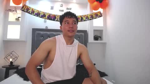 DENIZER online show from October 24, 2:19 pm