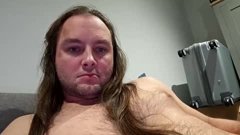 Snapshot of dennis210586 chatting on February 13, 11:04 pm dennis210586 online show from February 13, 11:04 pm