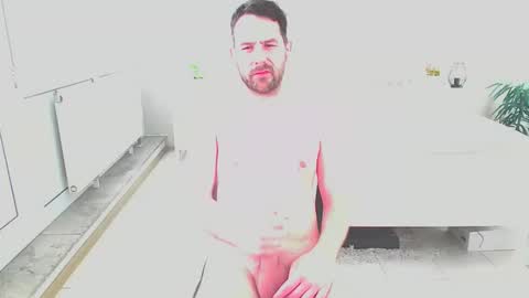 dennis931 online show from November 27, 10:30 am