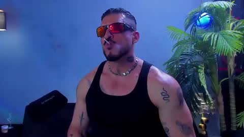 dennis_cox_ online show from July 18, 3:02 am