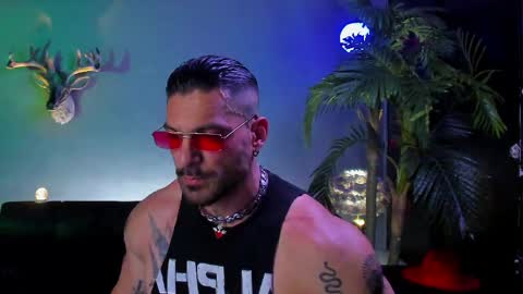 dennis_cox_ online show from April 3, 1:35 am