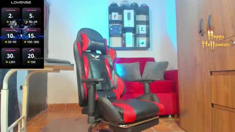 dereckgreen online show from October 10, 4:06 am