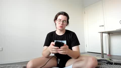 Derek online show from September 11, 3:55 pm