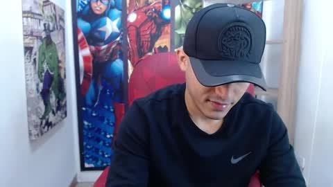 D E R E K online show from April 1, 12:29 pm