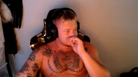 Gemeinsam Spass habentry together online show from July 18, 3:17 pm