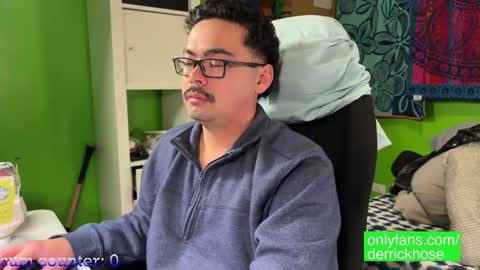 Derrick Hose online show from January 11, 5:41 am