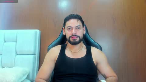 Snapshot of derrybigger_cm chatting on October 24, 6:09 pm DerryBigger CM online show from October 24, 6:09 pm