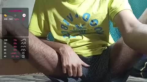 desi_boy799417 online show from February 9, 6:33 am