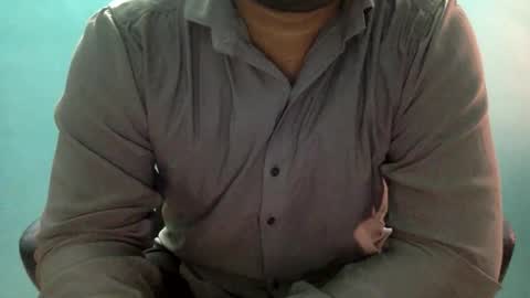 desiguylund online show from February 1, 11:09 am