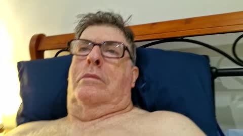 Desmon1958 online show from February 24, 8:53 pm