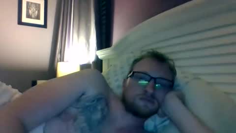 Snapshot of devin32059 chatting on October 7, 7:01 am Daddy online show from October 7, 7:01 am