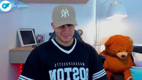 JULIAN online show from February 16, 7:27 pm