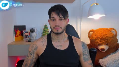 JULIAN online show from December 15, 1:35 am