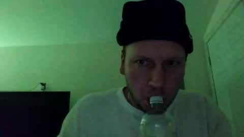 deznuts130 online show from February 12, 6:08 am